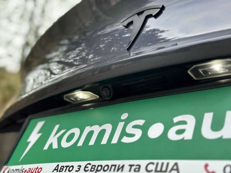 31-03-2026_tesla-model-3_35979